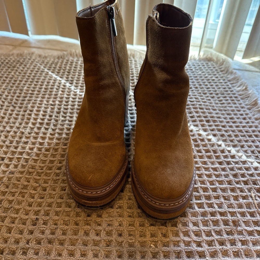 Steve Madden Brown Ankle Boots